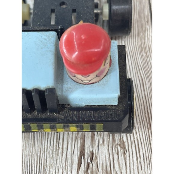 San Mauricio Tiny Volcador Dump Truck w/ Original Box Industria Argentina MINT - Picture 12 of 16